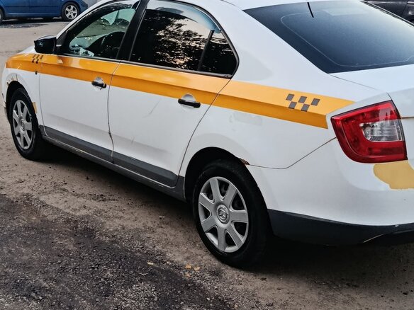 2016 Skoda Rapid I, белый, 460000 рублей - вид 6