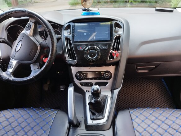 2011 Ford Focus III, белый, 540000 рублей - вид 16