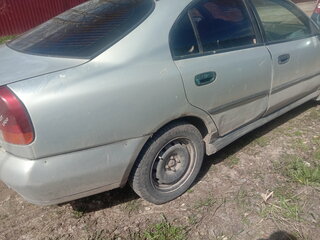 1998 Mitsubishi Carisma I, серый, 120000 рублей, вид 3