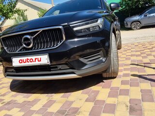 2021 Volvo XC40 I, чёрный, 2100000 рублей, вид 1