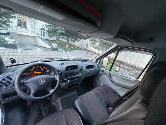2018 Mercedes-Benz Sprinter, белый, 2440000 рублей - вид 10