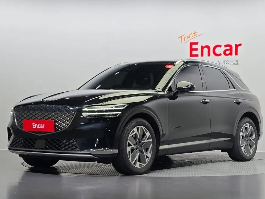 Открыть фотографии: Genesis GV70 I