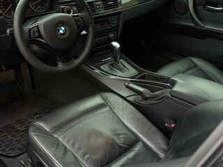 2009 BMW 3 серии 320i V (E90/E91/E92/E93), белый, 1200000 рублей, вид 4