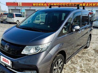 2017 Honda Stepwgn Spada V, серый, 1880000 рублей, вид 5
