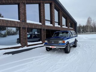1990 Ford Bronco IV, синий, 5400000 рублей, вид 2