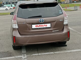 2015 Toyota Prius Alpha I (ZVW40/41) Рестайлинг, коричневый, 1450000 рублей, вид 3