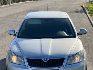 2010 Skoda Octavia DSG7 II (A5) Рестайлинг, серый, 950000 рублей, вид 1