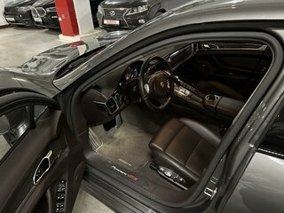2013 Porsche Panamera GTS I, серый, 3600000 рублей, вид 4