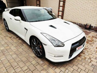 2013 Nissan GT-R I Рестайлинг 2, белый, 7800000 рублей, вид 4