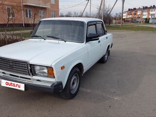 2004 Lada (ВАЗ) 2107, белый, 210000 рублей, вид 1