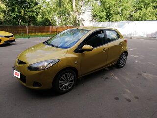 2008 Mazda 2 II (DE), золотистый, 930000 рублей, вид 2