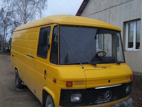 1985 Mercedes-Benz T2, жёлтый, 299999 рублей, вид 1