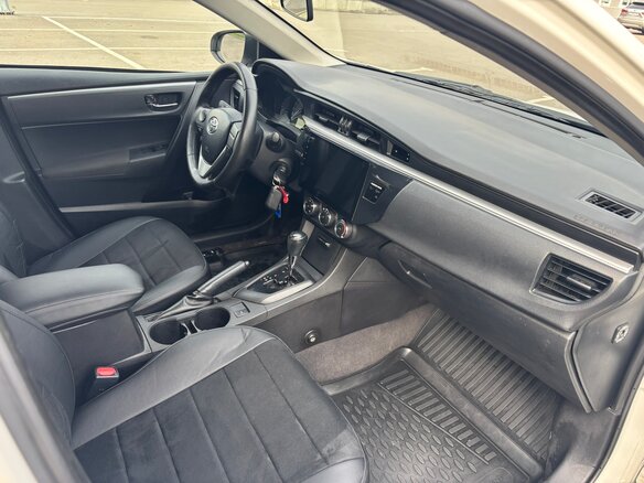 2013 Toyota Corolla XI (E160, E170, E180), белый, 1050000 рублей - вид 5