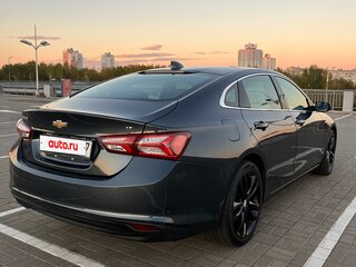 2021 Chevrolet Malibu IX Рестайлинг, серый, 1450000 рублей, вид 3