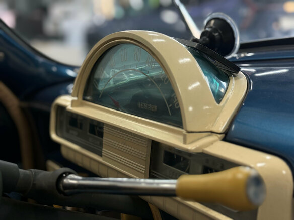 1961 ГАЗ 21 «Волга» 21И, синий, 1120000 рублей - вид 9