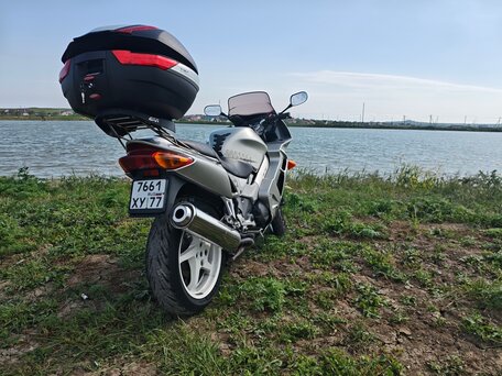 2001 Honda VFR 800, серебристый, 420000 рублей, вид 5