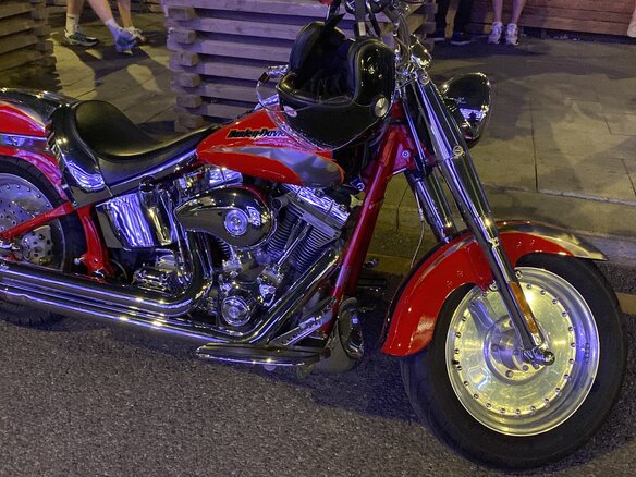2004 Harley-Davidson Fat Boy, красный, 1050000 рублей - вид 6