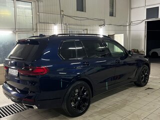 2020 BMW X7 40i I (G07), синий, 7000000 рублей, вид 3