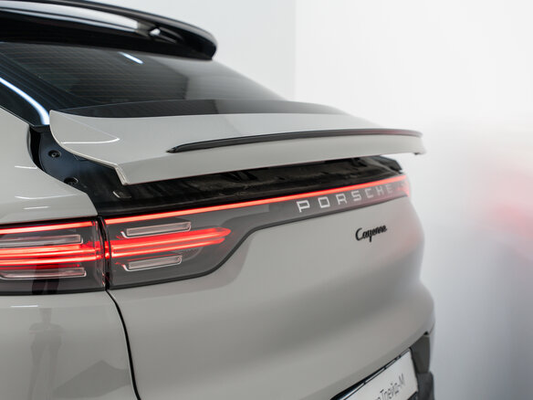 2021 Porsche Cayenne Coupé III, серый - вид 32