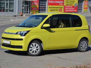 2015 Toyota Spade, зелёный, 680000 рублей, вид 2