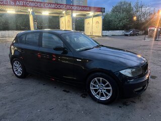 2007 BMW 1 серии 118i I (E81/E82/E87/E88) Рестайлинг, чёрный, 760000 рублей, вид 3