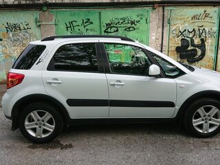 2012 Suzuki SX4 I (Classic) Рестайлинг, белый, 1350000 рублей, вид 2