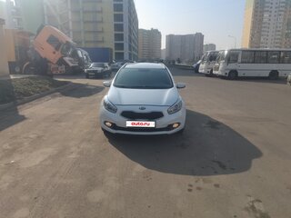 2013 Kia Ceed II, белый, 800000 рублей, вид 2