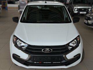 2025 Lada (ВАЗ) Granta I Рестайлинг, белый, 850000 рублей, вид 2