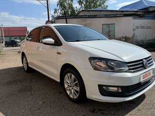 2020 Volkswagen Polo V Рестайлинг, белый, 1450000 рублей, вид 4