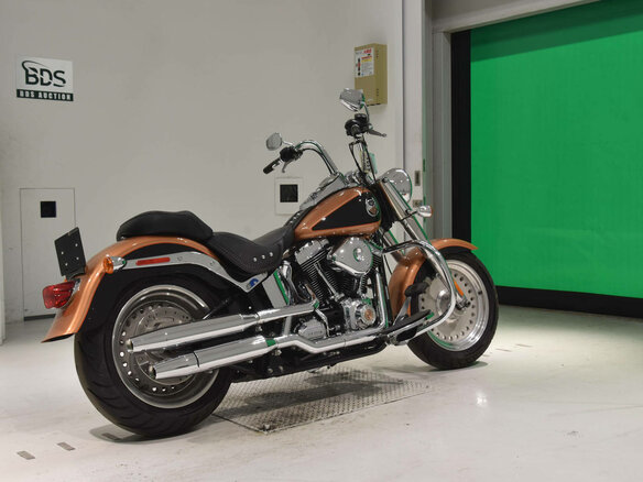 2008 Harley-Davidson Fat Boy, чёрный, 850000 рублей - вид 11
