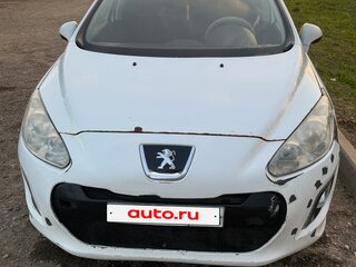 2011 Peugeot 308 I Рестайлинг, белый, 500000 рублей, вид 3
