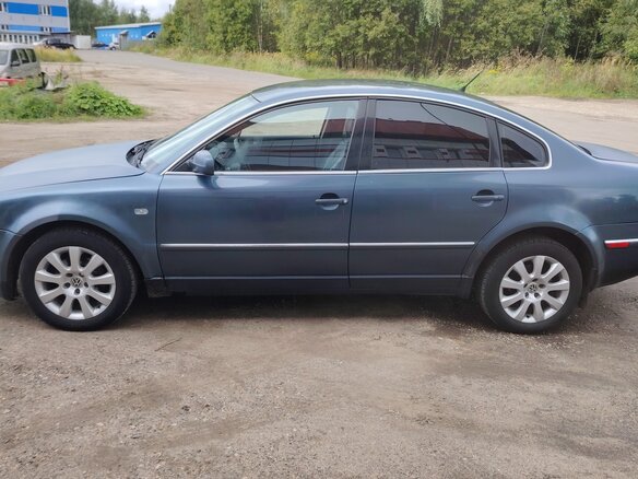 2002 Volkswagen Passat B5 Рестайлинг, серый, 450000 рублей - вид 3