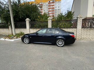 2005 BMW 5 серии 530i V (E60/E61), чёрный, 1900000 рублей, вид 5