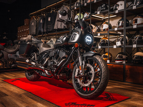 2026 Indian Chief, чёрный, 3150000 рублей, вид 3
