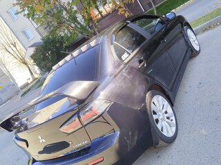 2013 Mitsubishi Lancer X Рестайлинг, чёрный, 800000 рублей, вид 4