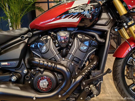 2025 Indian Scout, красный, 2550000 рублей, вид 5