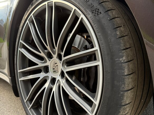 2019 Porsche Panamera 4 II, коричневый, 6700000 рублей - вид 7