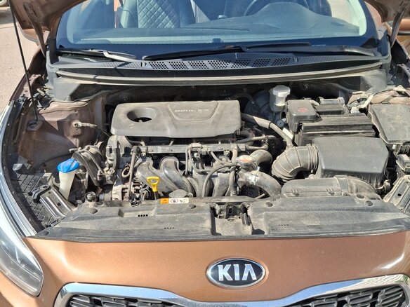 2017 Kia Ceed II Рестайлинг, коричневый, 1430000 рублей - вид 20