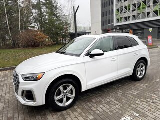 2021 Audi Q5 45 TFSI II (FY) Рестайлинг, белый, 3500000 рублей, вид 4