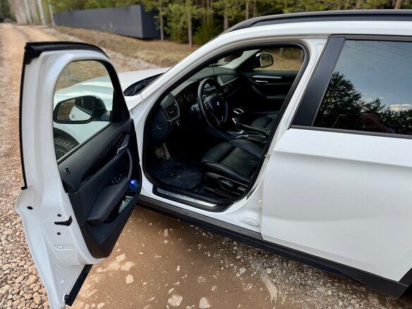 2012 BMW X1 20d I (E84) Рестайлинг, белый, 1430000 рублей - вид 8