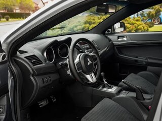2008 Mitsubishi Lancer Evolution X, серый, 3200000 рублей, вид 3