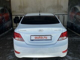 2012 Hyundai Solaris I, белый, 780000 рублей, вид 2