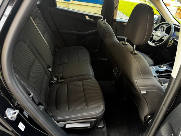 2020 Ford Kuga III, чёрный - вид 15