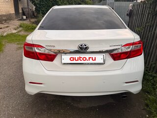 2014 Toyota Camry VII (XV50), белый, 1800000 рублей, вид 3