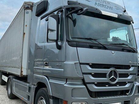 2017 Mercedes-Benz Actros, серебристый, 7500000 рублей, вид 3