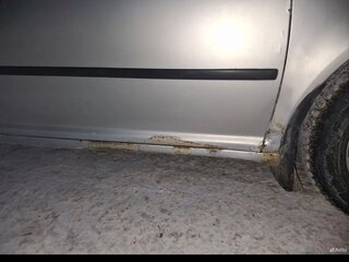1998 Volkswagen Golf IV, белый, 240000 рублей, вид 3