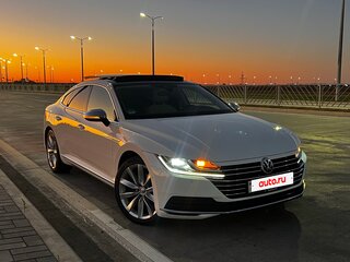 2018 Volkswagen Arteon I, белый, 2300000 рублей, вид 1