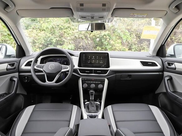 2026 Volkswagen T-Roc I Рестайлинг, белый, 2400000 рублей - вид 10