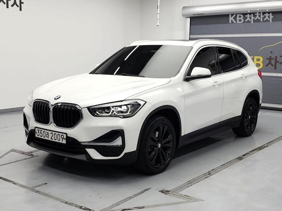 Открыть фотографии: BMW X1 II (F48) Рестайлинг