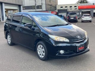 2015 Toyota Wish II Рестайлинг, белый, 1300000 рублей, вид 3